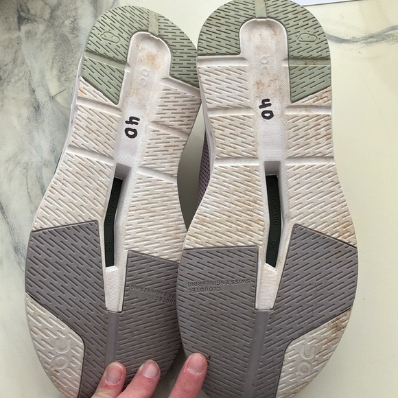 OnCloud Cloudeasy Sneaker in Heron & Aloe Women’s 9 - Picture 5 of 6